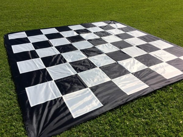 Checkers Giant Game